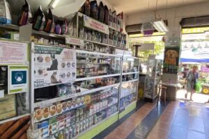 ADSPet Market Chillán (Arturo Prat 824)