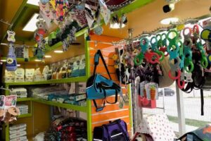 Beck and Pets, alimentos y accesorios para mascotas. Adem&aacute;s de peluquer&iacute;a y spa. Autoservicio para ba&ntilde;ar t&uacute; mascota.