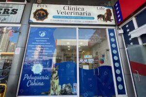Clinica Veterinaria Pets Life Re&ntilde;aca