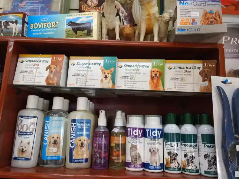 Cl&iacute;nica y Farmacia Veterinaria Gumiel