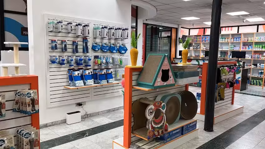 Club de Perros y Gatos La Reina