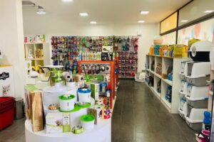 Club de Perros y Gatos Tienda Irarrazaval