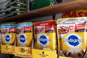 Comida de mascotas una tienda familiar