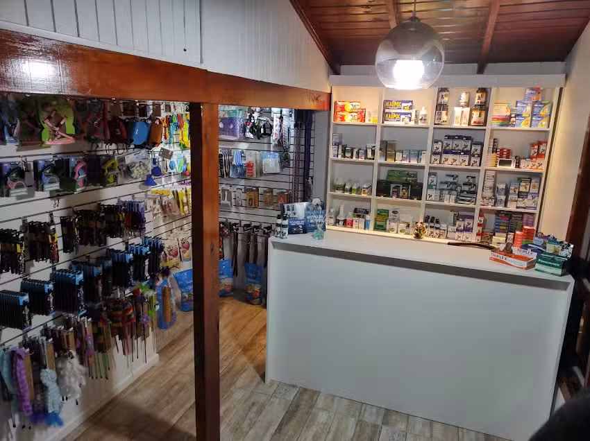 FARMACIA VETERINARIA LA YUNTA SPA