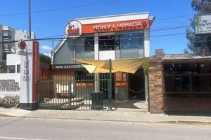 Guau Que Barato, Petshop y Farmacia