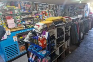 Outlet Piedras del Bosque &ndash; Ferreter&iacute;a &ndash; Boutique &ndash; Librer&iacute;a &ndash; Mascotas