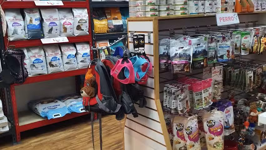 PATITAS GUAY veterinararia y pet shop