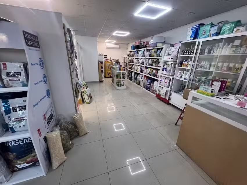 Pelayo & Calugon Pet