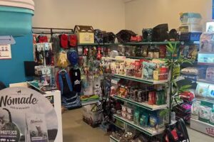 Pet Shop Jimbo y Pretor &ndash; Punto Blue Express