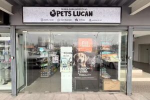 Pets Lucan Baquedano