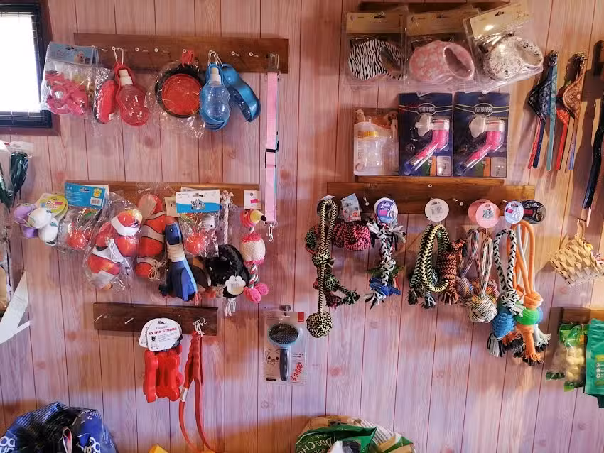 PETSHOP Y PELUQUER&Iacute;A EL TRIGAL