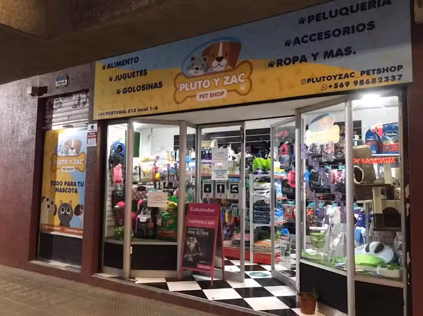 Pluto y zac pet shop