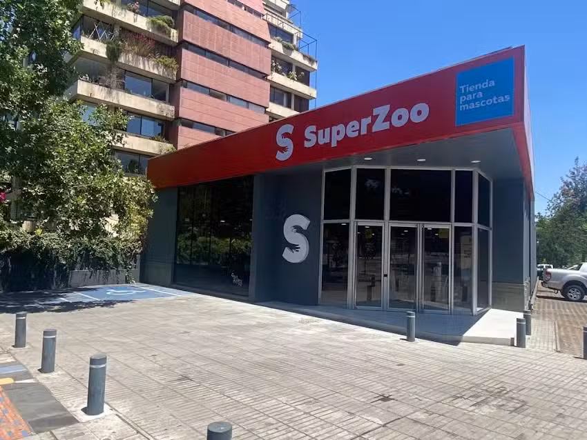 SuperZoo